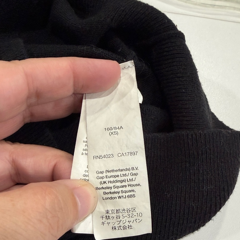 Gap Black 3/4 Sleeve Sweater Adult XS - Picture 3 of 4